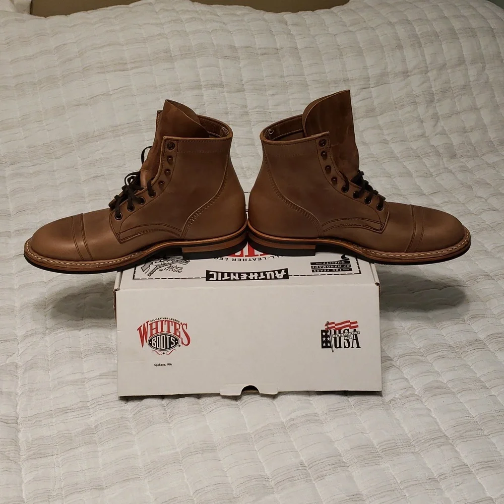 New In Box Brown Mens 8.5D White's Boots - Picture 4 of 12